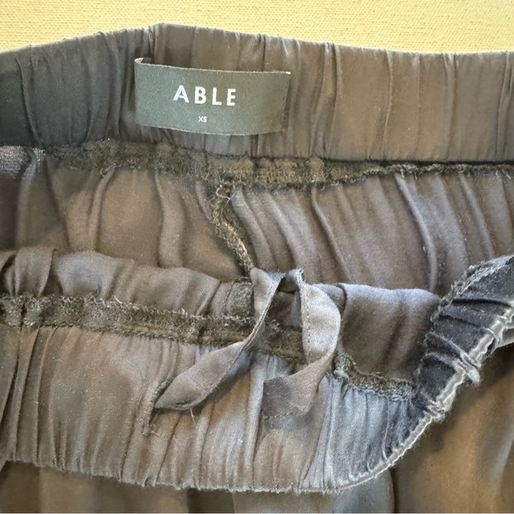ABLE Drapey Wide Leg Black Pullon Pants Womens XS (Fits a Small) Relaxed Viscose - Picture 8 of 14